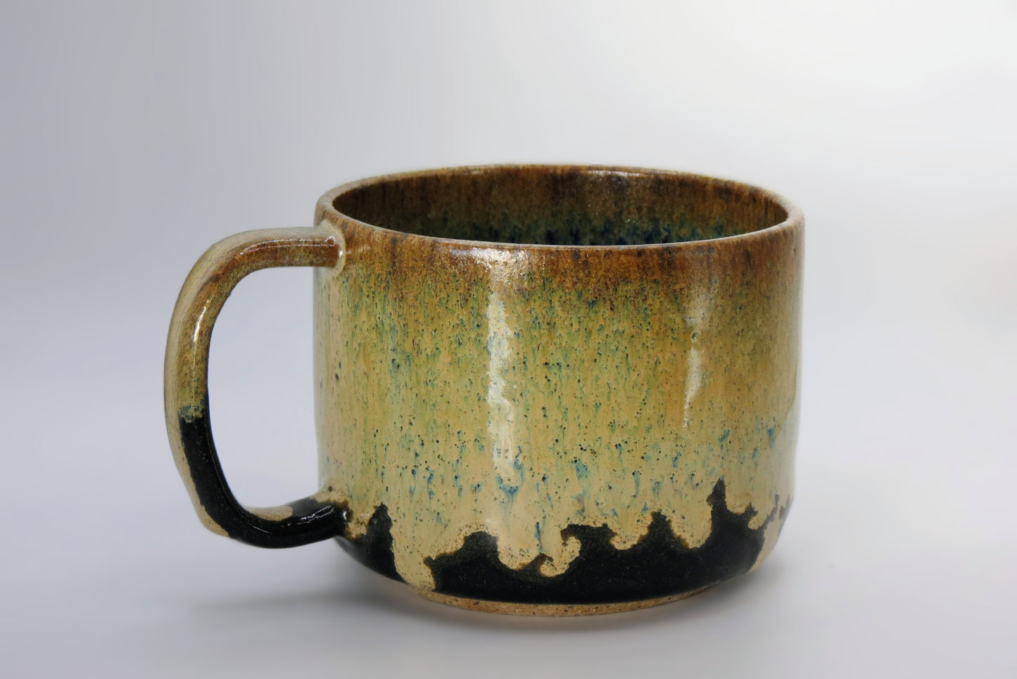 Cream Drip Coffee Mug